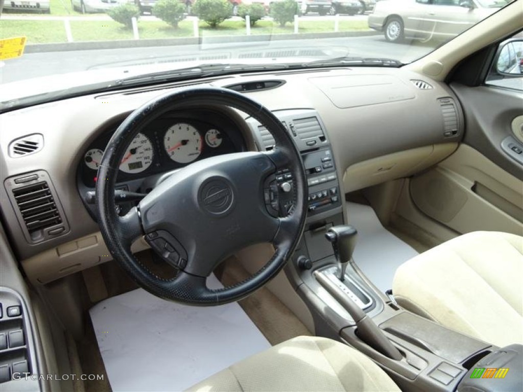 Nissan Maxima Gxe