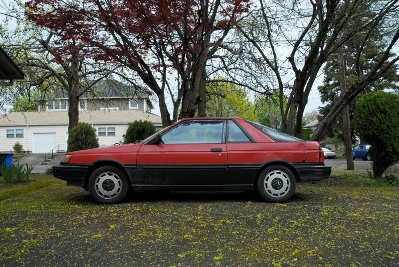 Nissan Maxima Hatchback