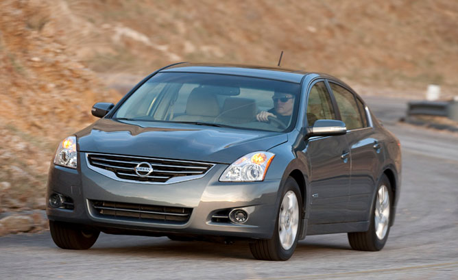 Nissan Maxima Hybrid