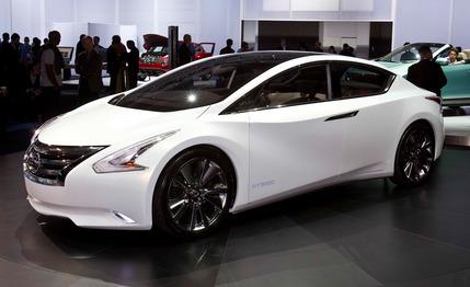 Nissan Maxima Hybrid