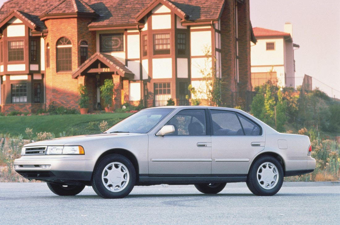 Nissan Maxima J30