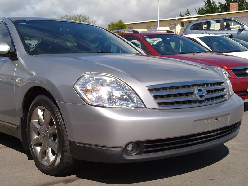 Nissan Maxima J31