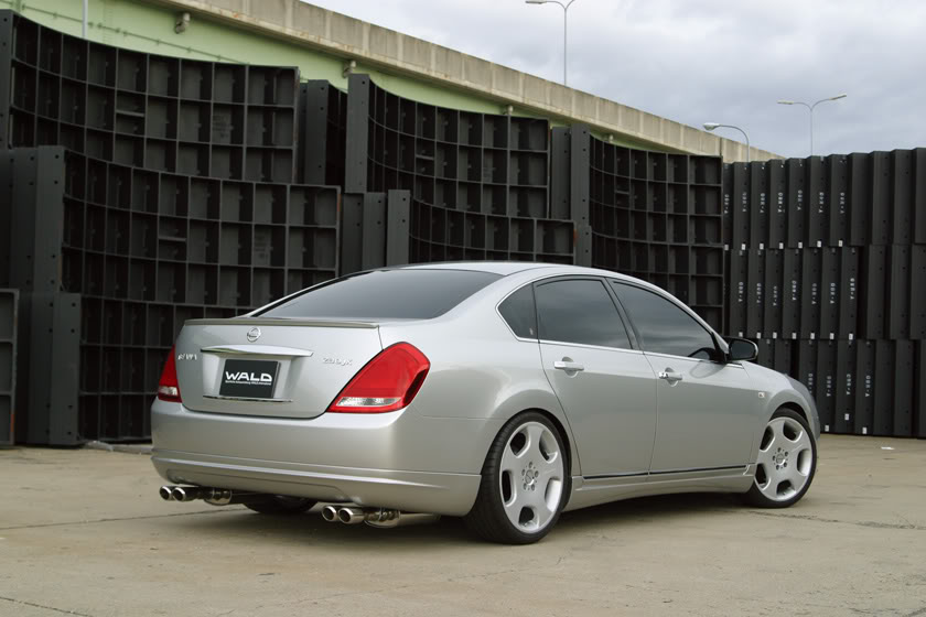 Nissan Maxima J31