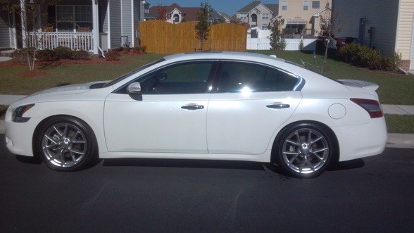 Nissan Maxima Lowered