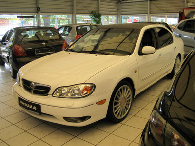 Nissan Maxima Qx 3.0