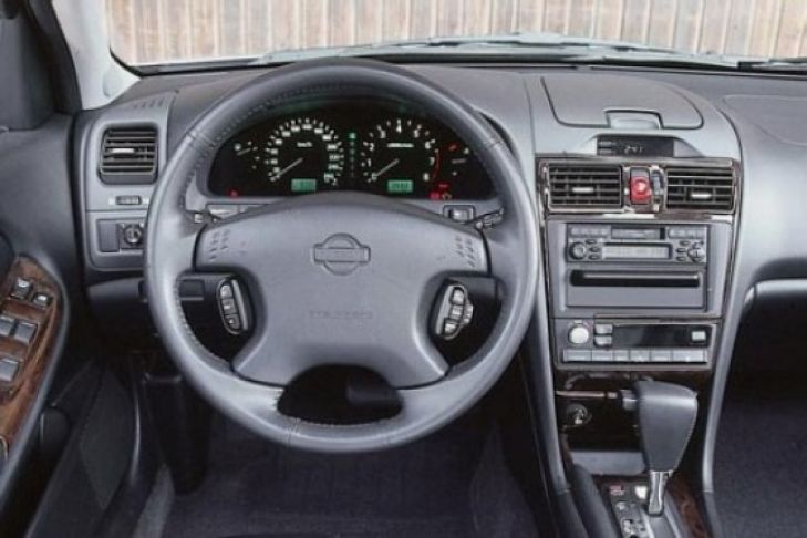 Nissan Maxima Qx 3.0