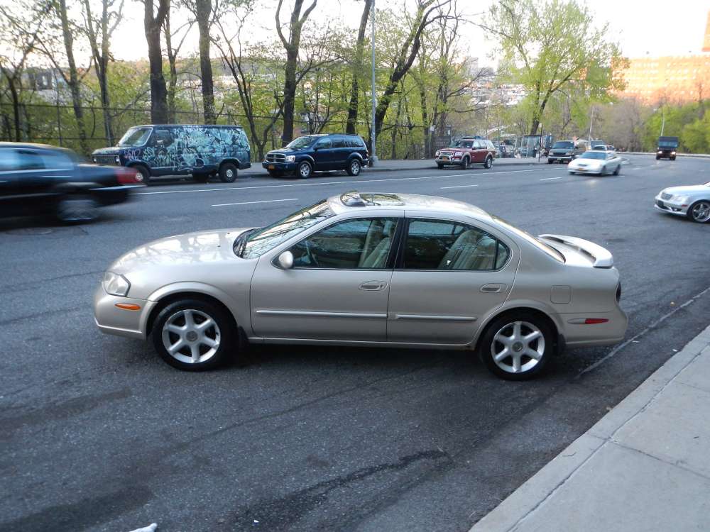 Nissan Maxima Se