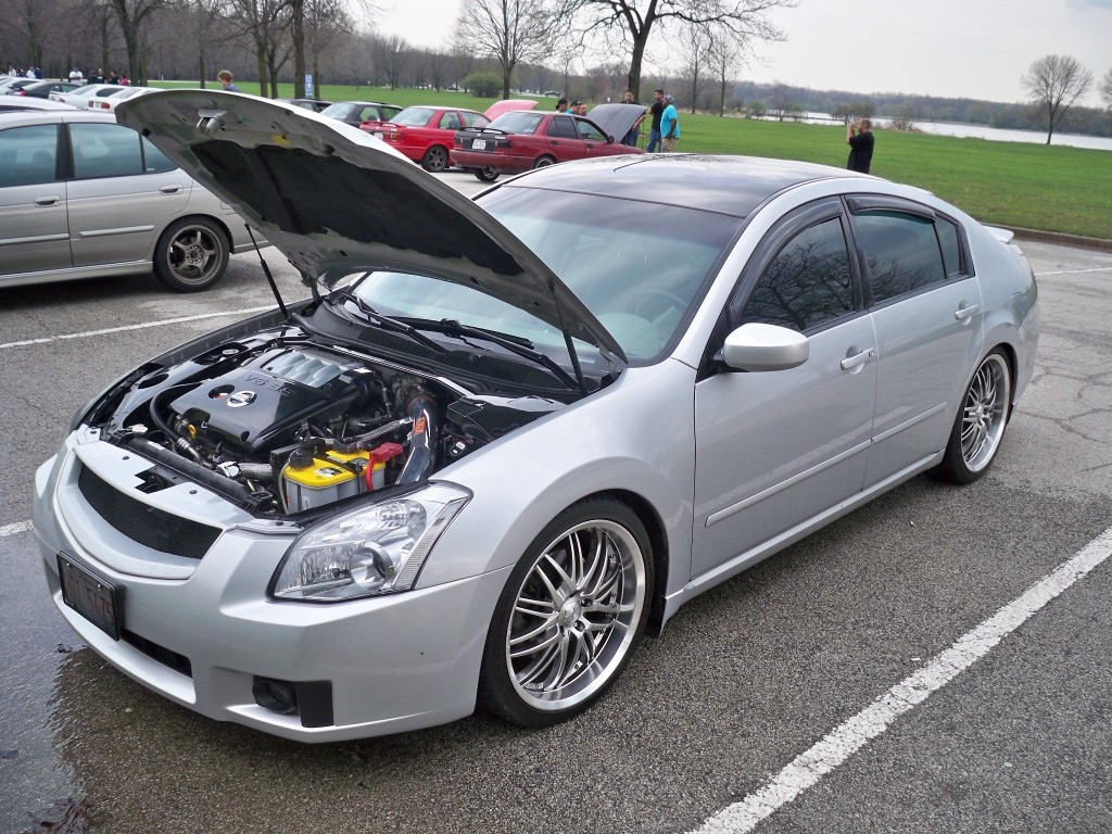 Nissan Maxima Slammed