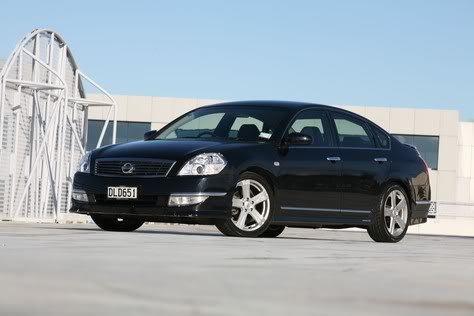 Nissan Maxima Spec R
