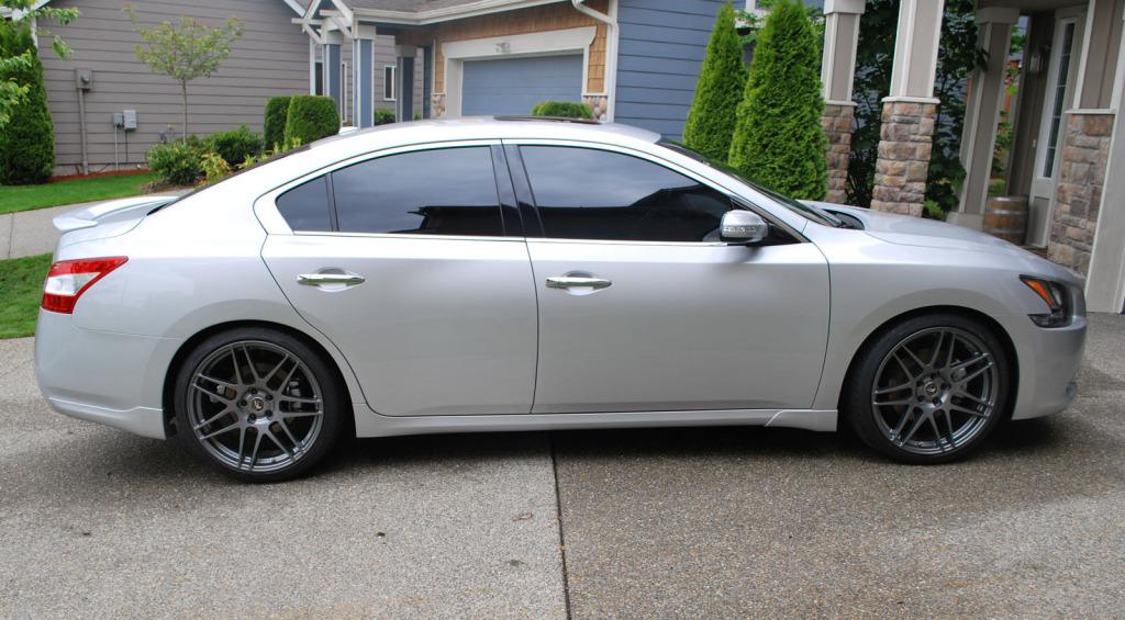 Nissan Maxima Sv