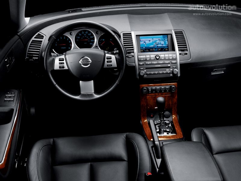 Nissan Maxima V6