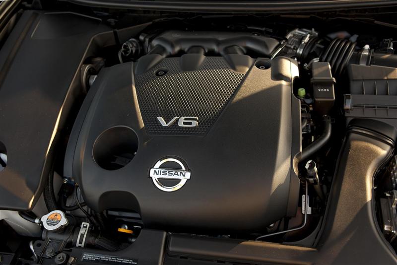 Nissan Maxima V8