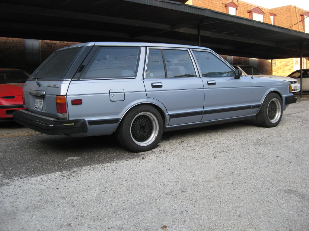 Nissan Maxima Wagon