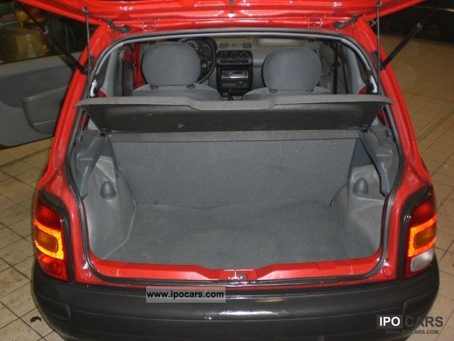 Nissan Micra 16v