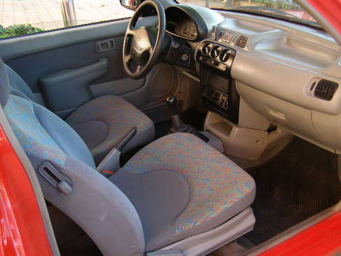 Nissan Micra 16v