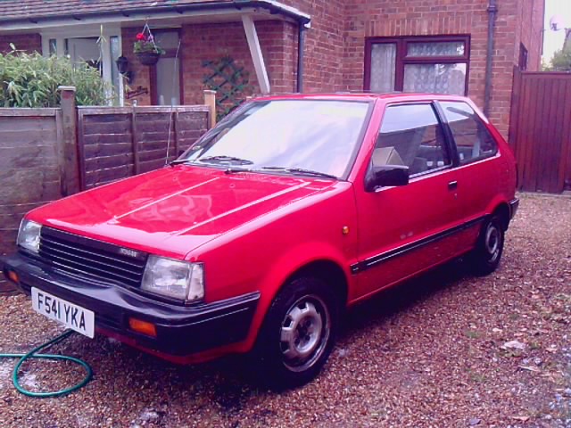 Nissan Micra 86