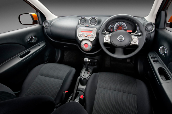 Nissan Micra At