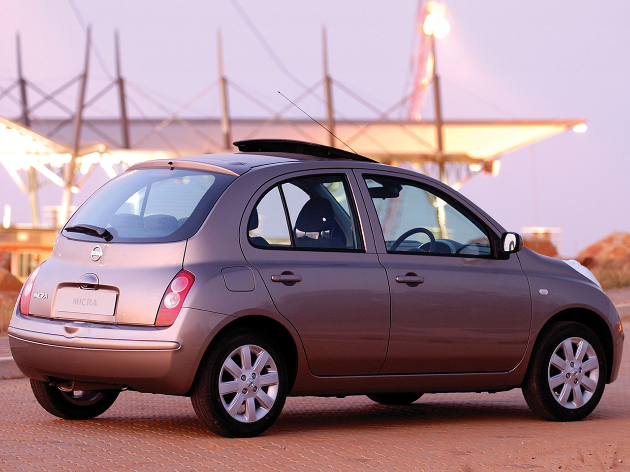 Nissan Micra Elegance