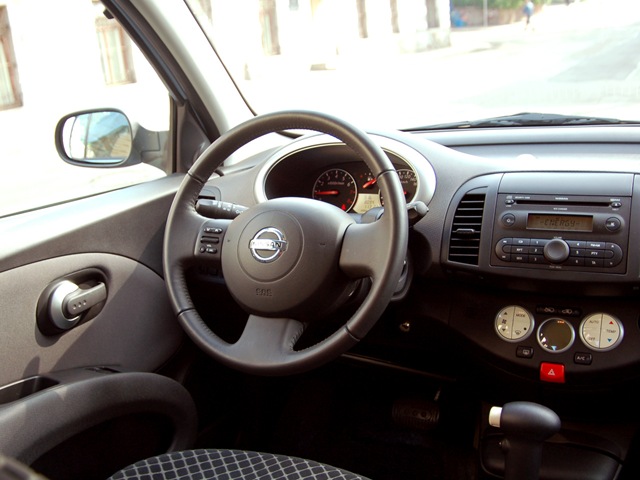 Nissan Micra Luxury