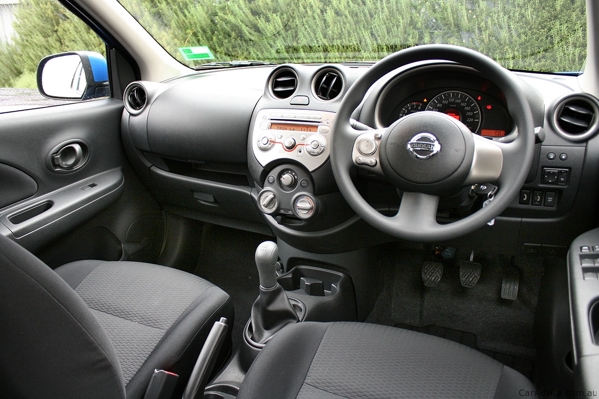 Nissan Micra Manual