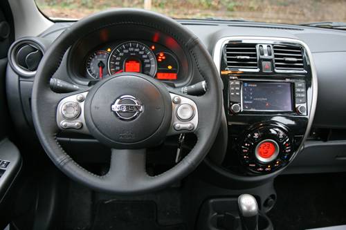 Nissan Micra Tekna