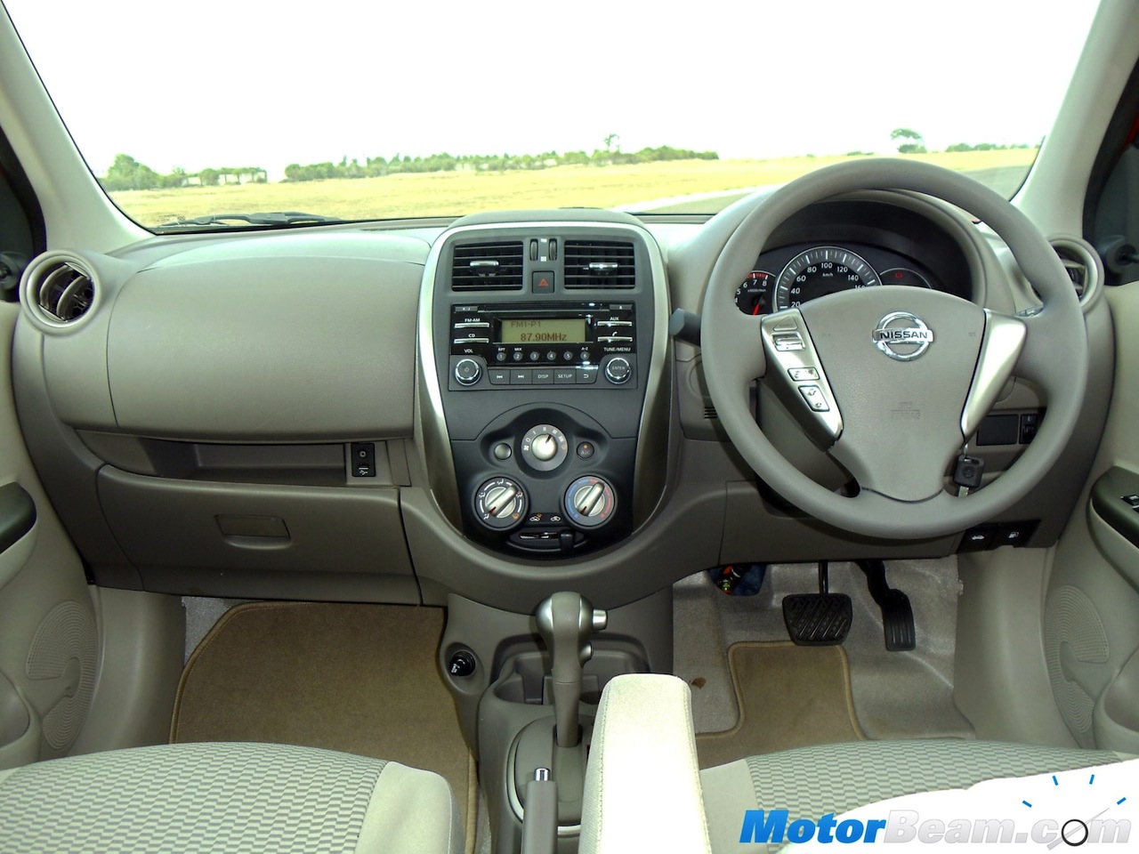 Nissan Micra X-Shift
