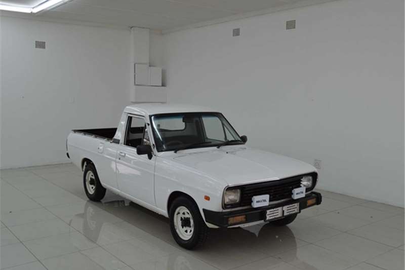 Nissan 1400