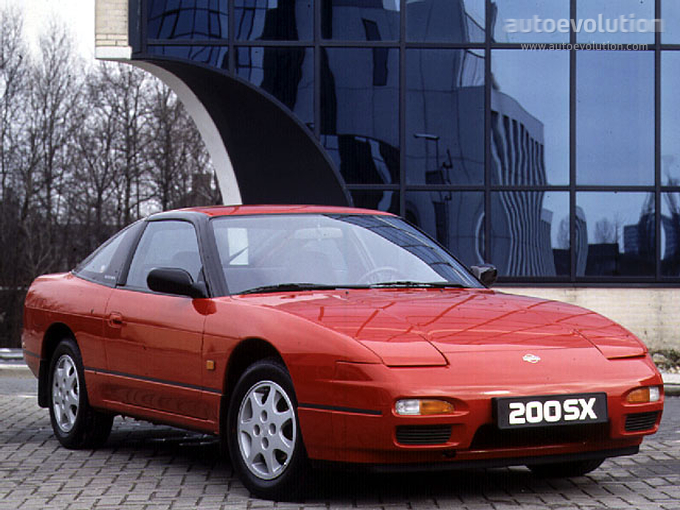 Nissan 200