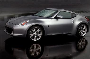 Nissan 380
