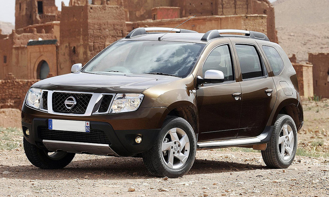 Nissan 4