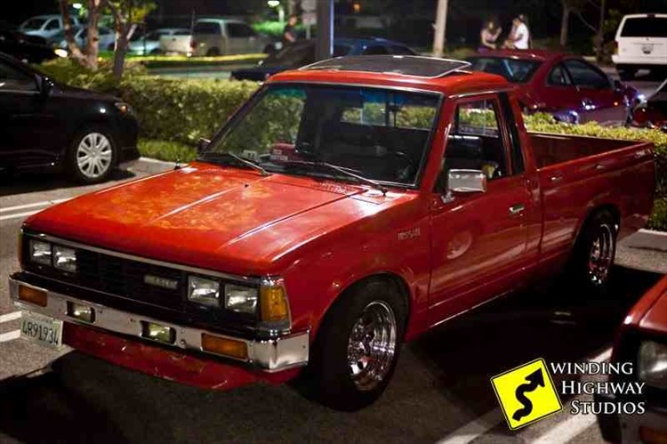 Nissan 720