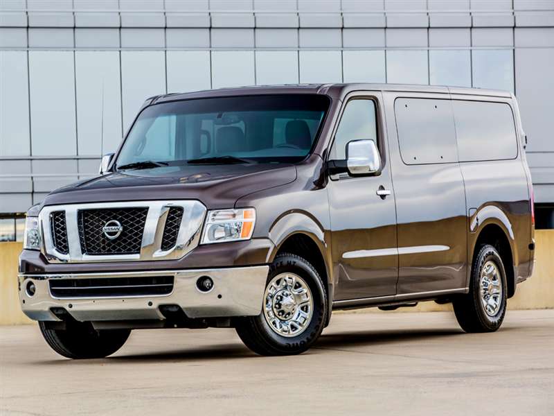 Nissan 8 Passenger
