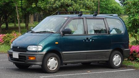 Nissan 8 Passenger