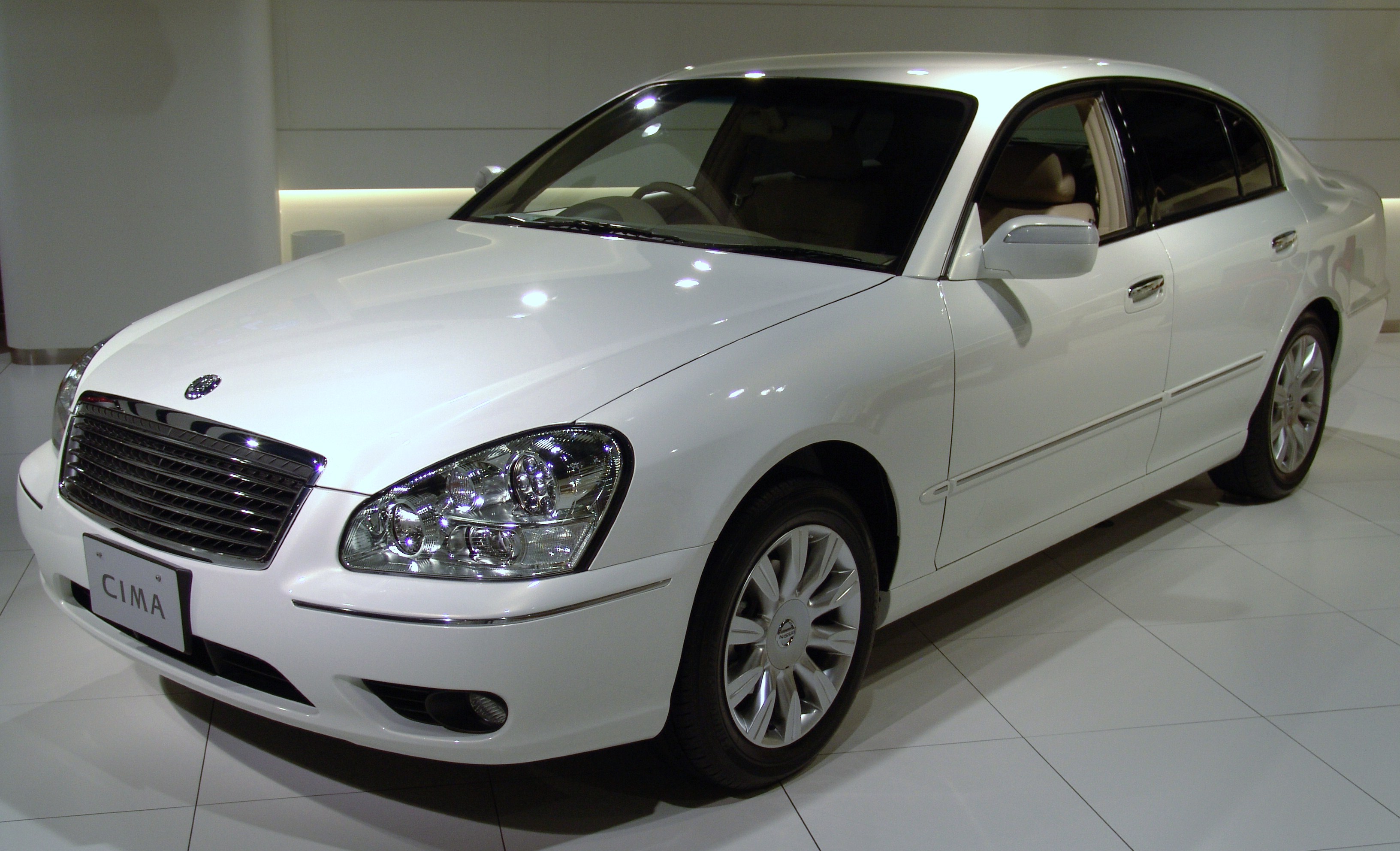 Nissan Cima