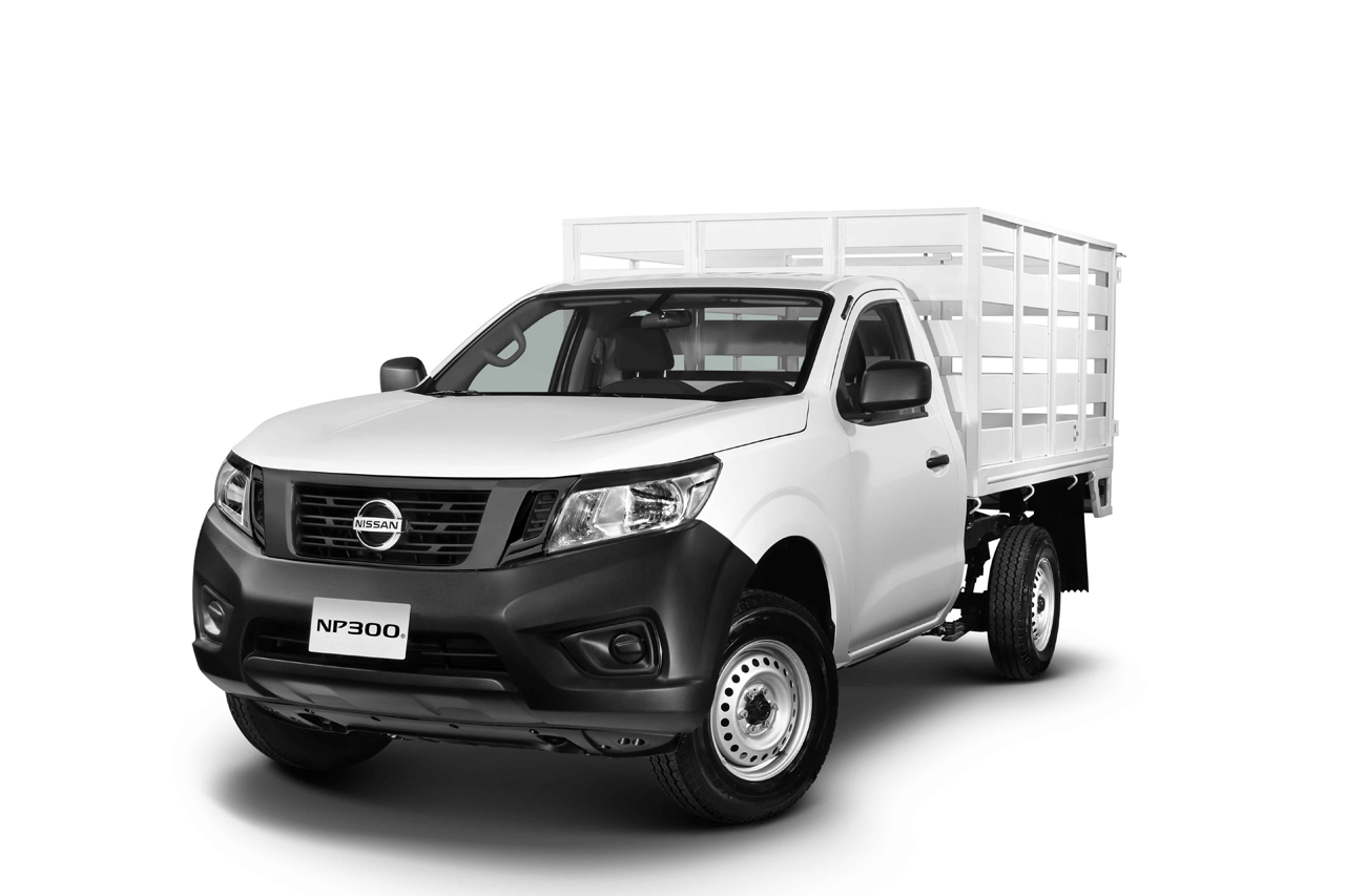 Nissan Estacas