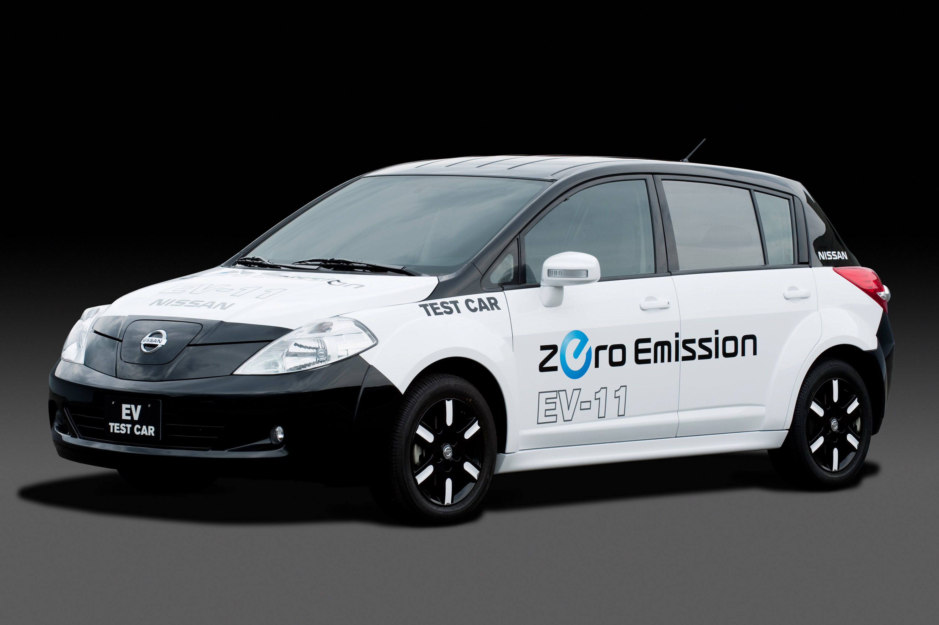 Nissan Ev