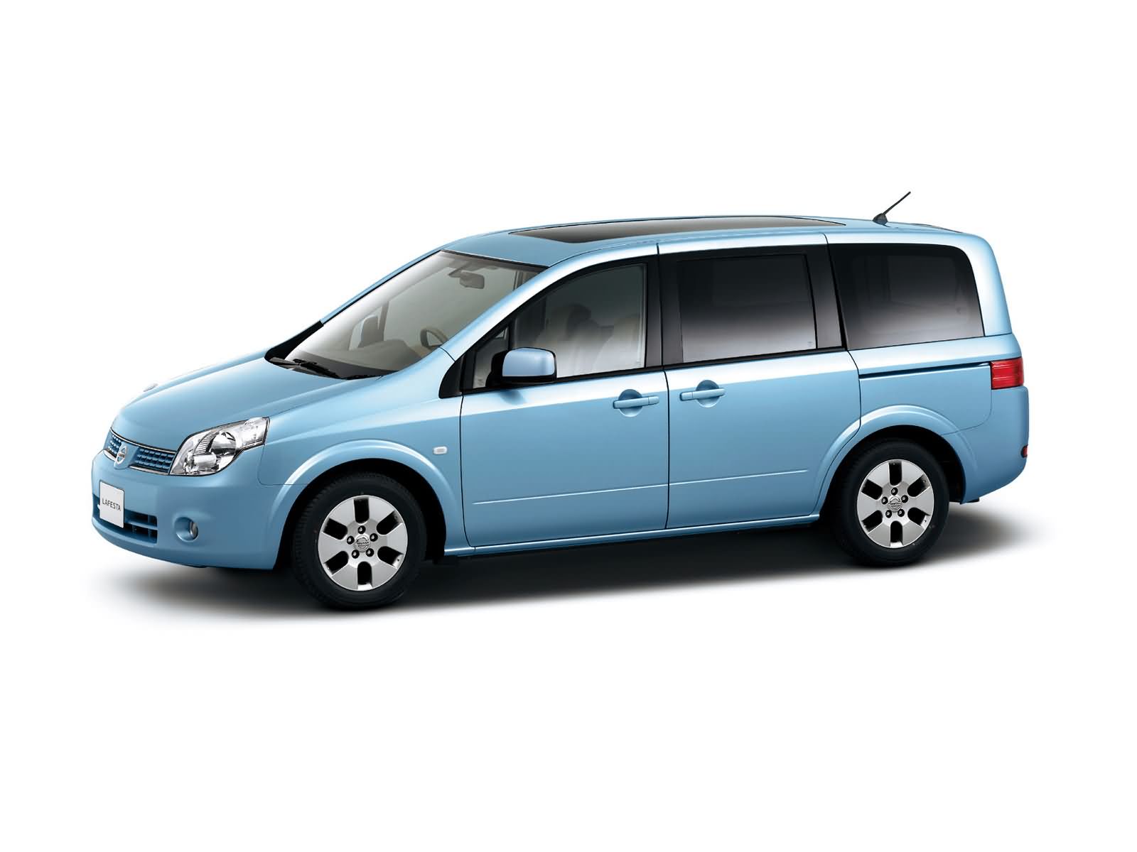 Nissan Lafesta