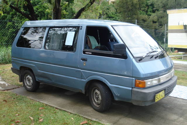Nissan Nomad