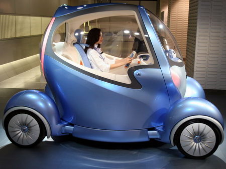 Nissan Pivo