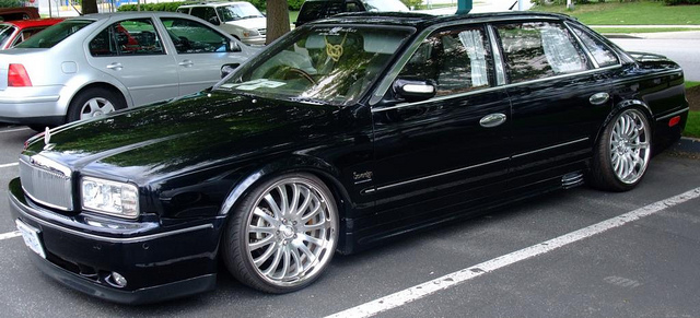 Nissan President