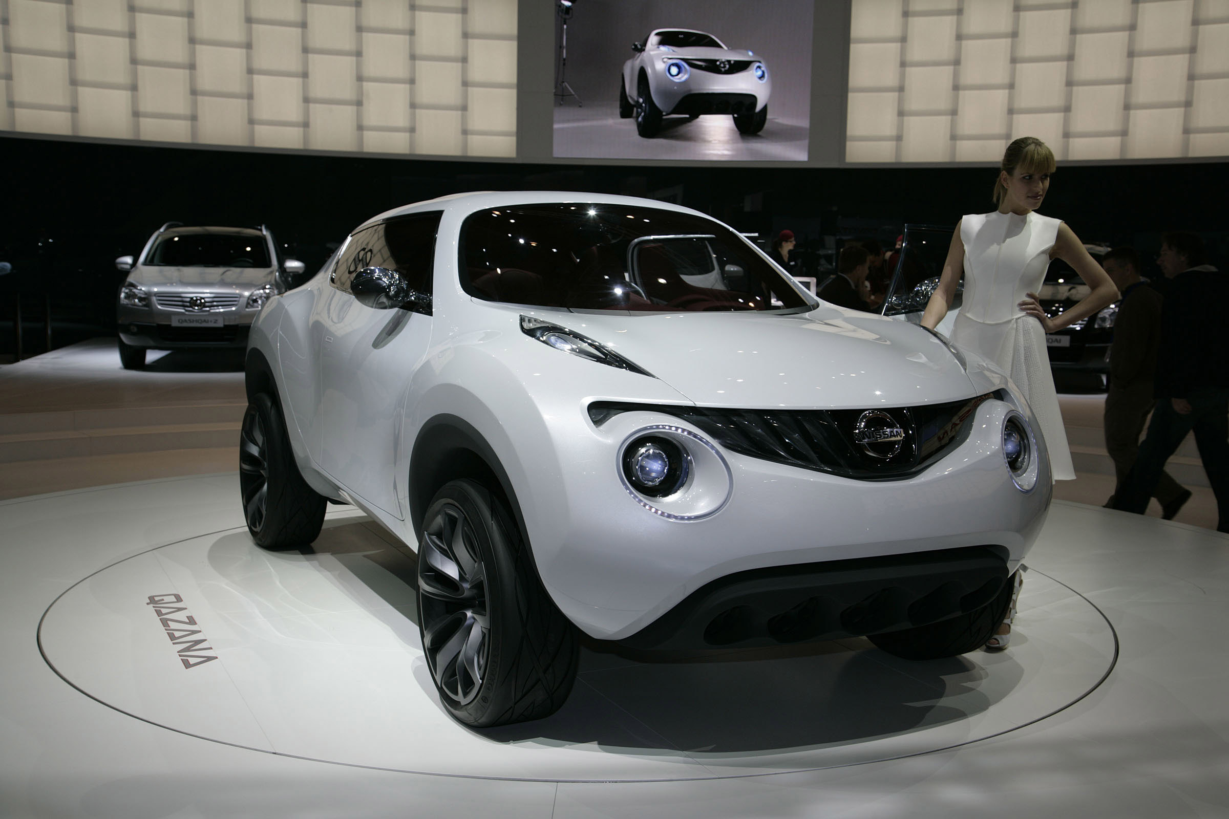 Nissan Qazana