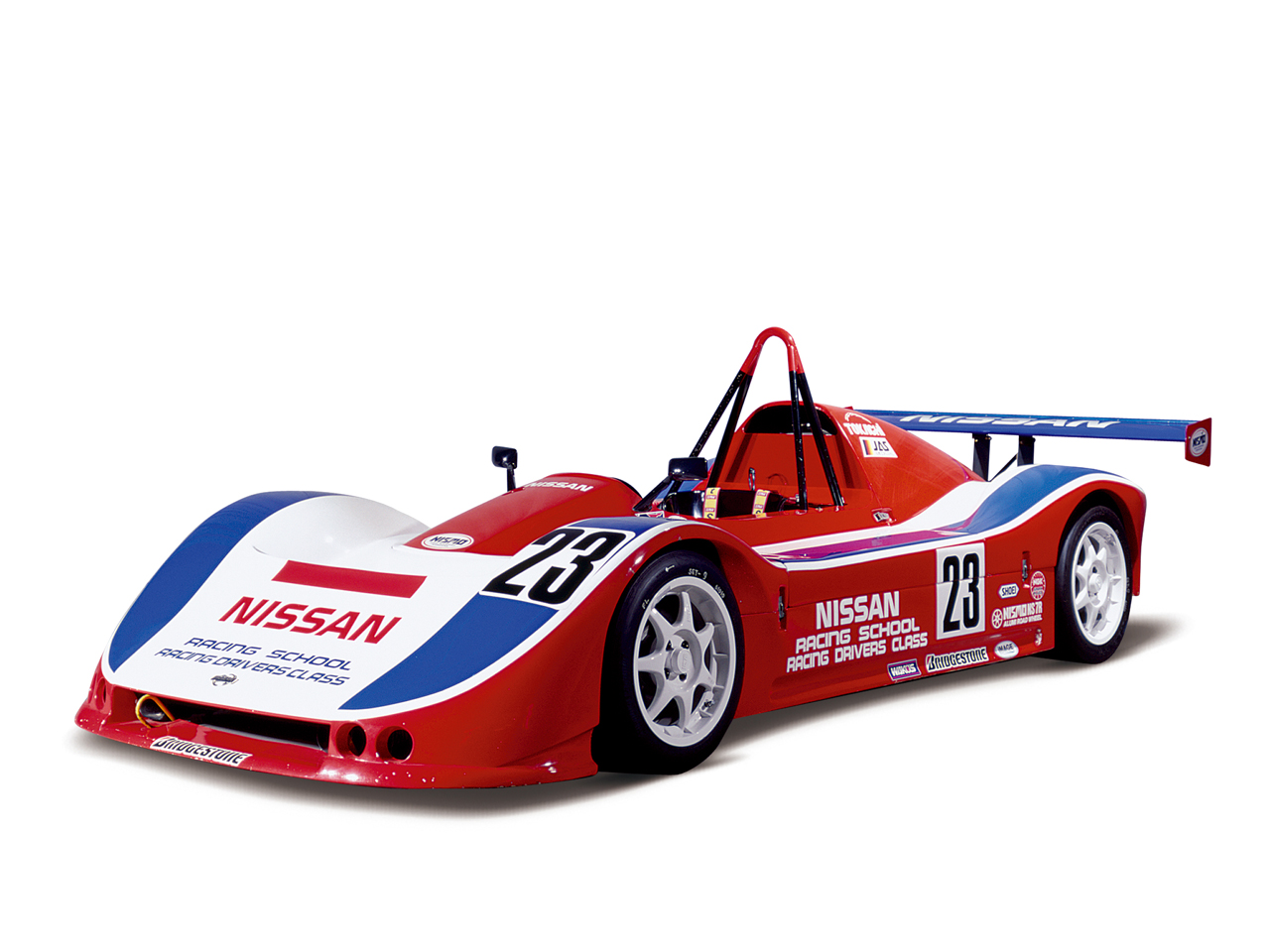 Nissan Saurus