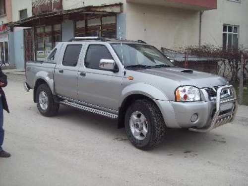 Nissan Skystar