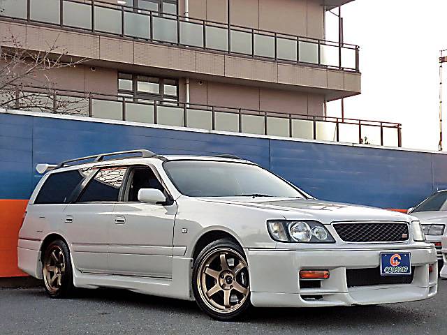 Nissan Stagea