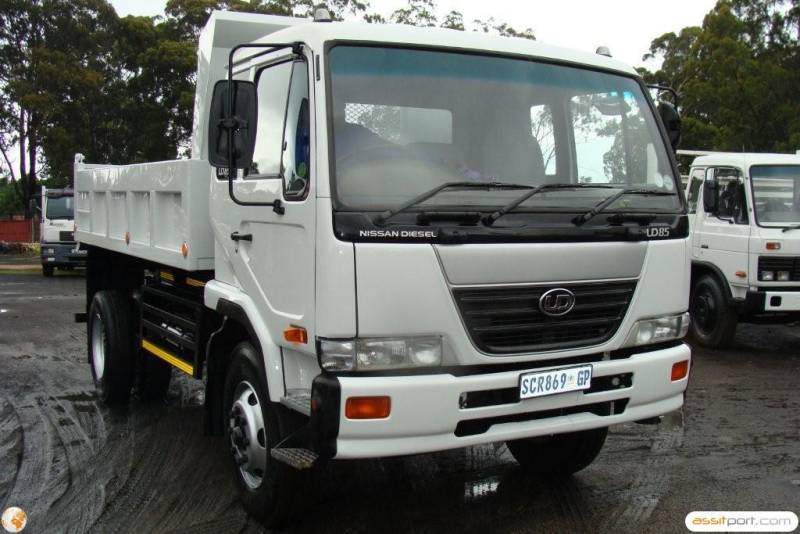Nissan Ud