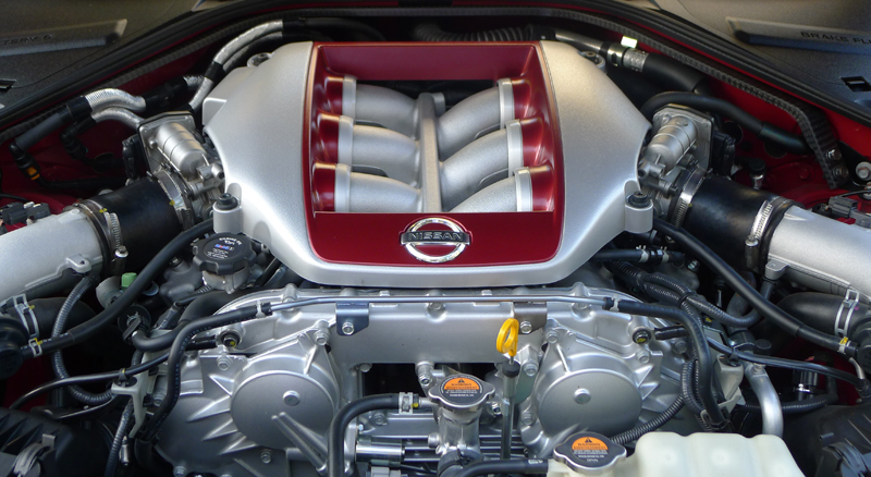 Nissan V6