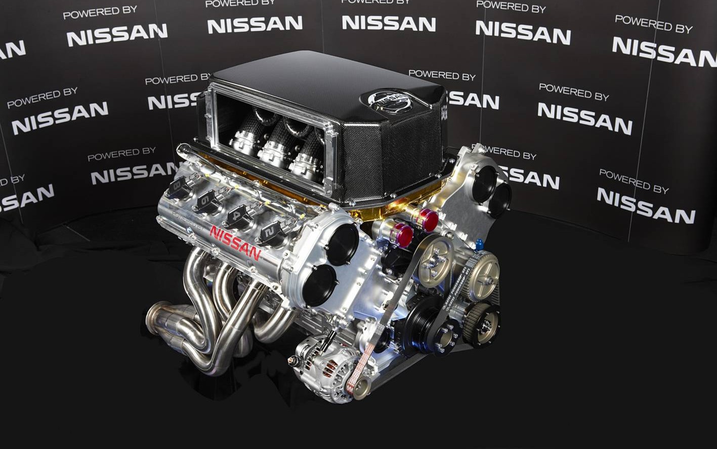 Nissan V8
