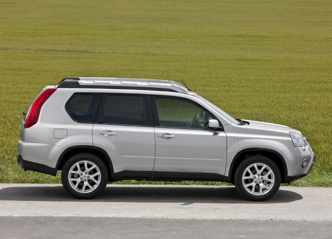 Nissan X
