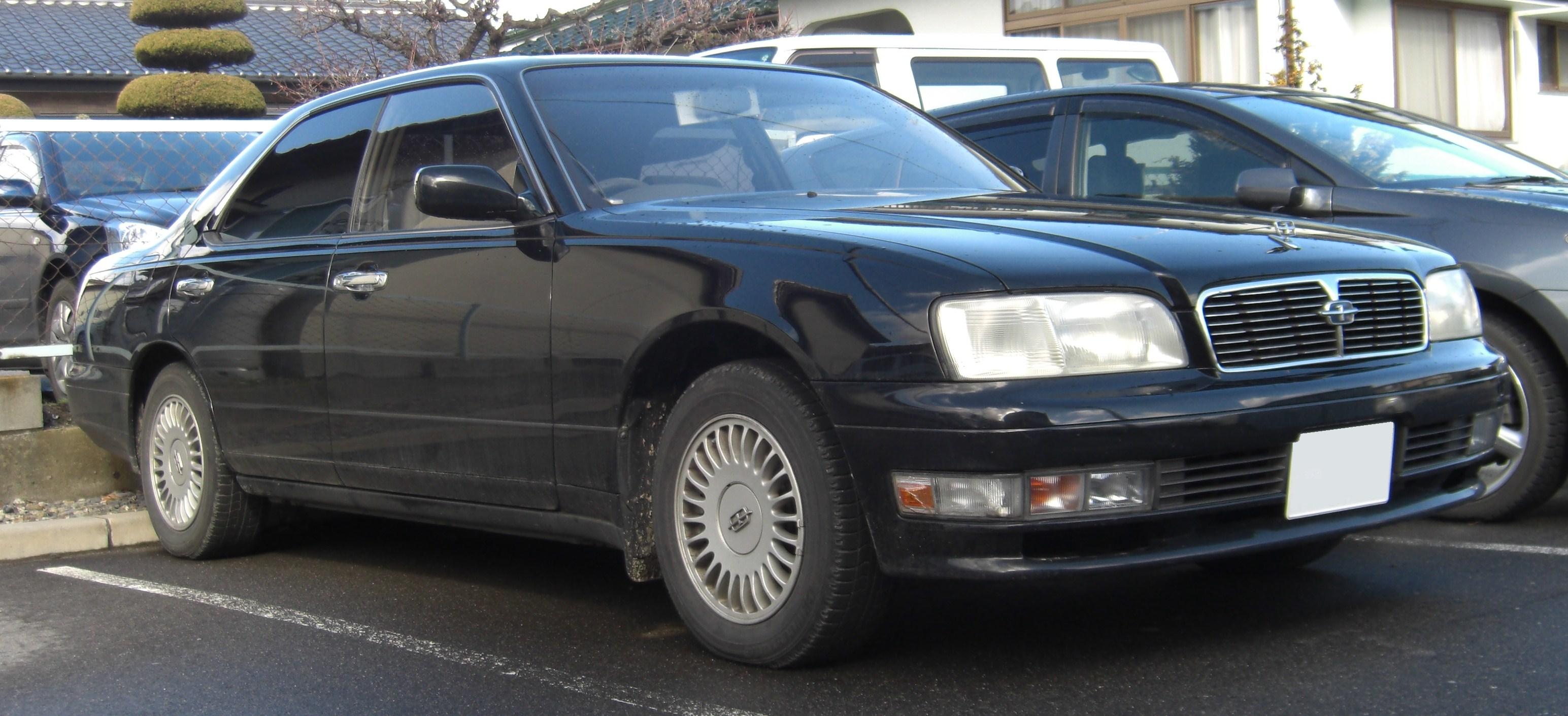 Nissan Y33