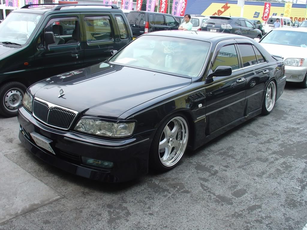 Nissan Y33